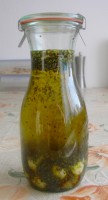 Kräuter/Knoblauch-Olivenoel Rezeptbild